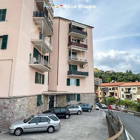 Appartement Albi House, Terre Marine
